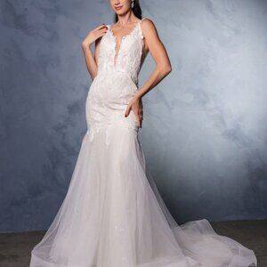 NEW LONG MERMAID WEDDING DRESS, IVORY/NUDE BRIDAL GOWN
